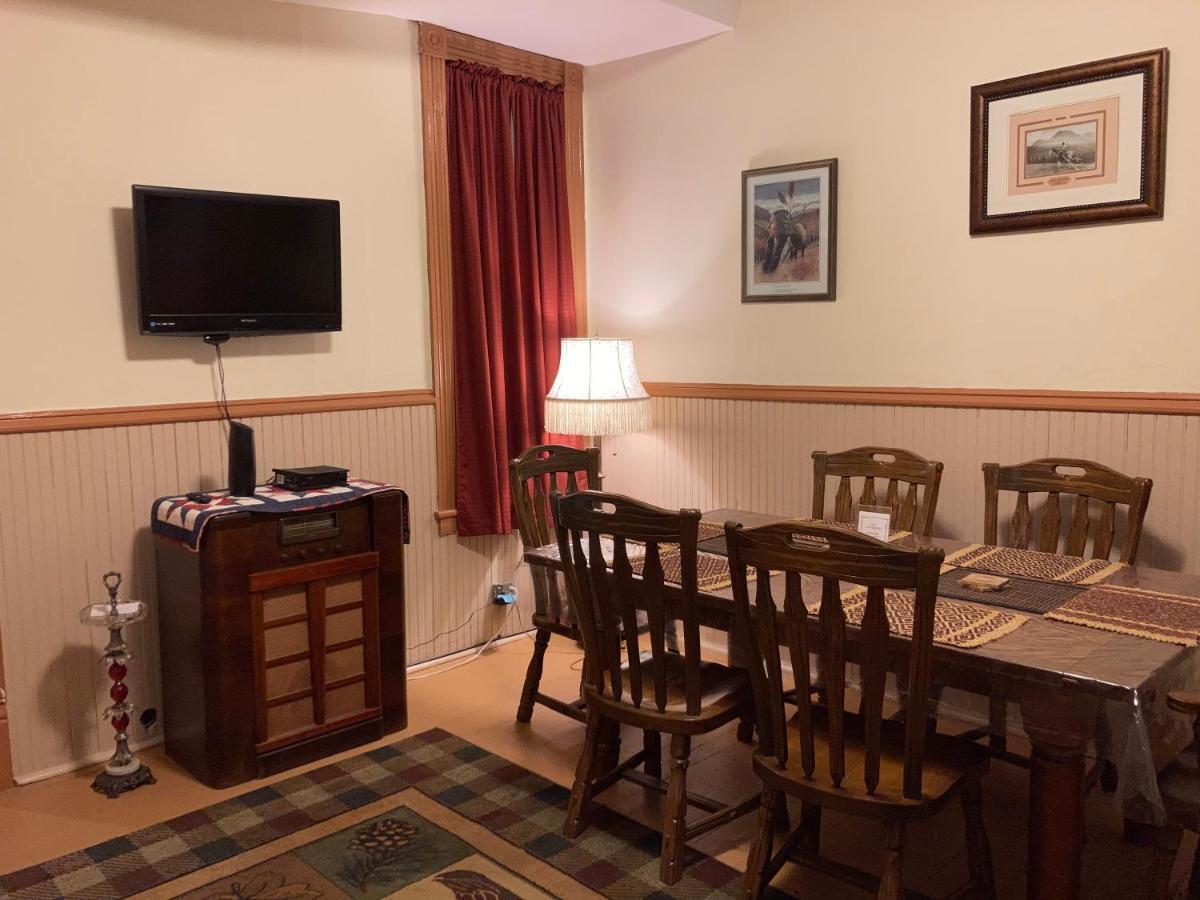 באפלו Historic Capitol Hotel Vacation Suites Downtown מראה חיצוני תמונה